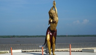 Shakira's Colombian home city unveils statue in her honour