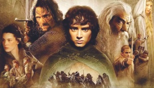 ‘Lord of the Rings’ trilogy returning to theatres