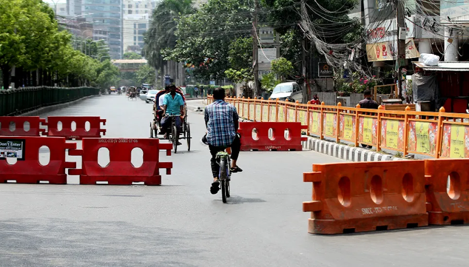 Lockdown if Covid restrictions violated: Zahid