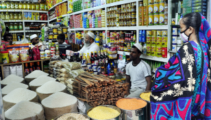 Kitchen markets yet to reflect edible oil price drop