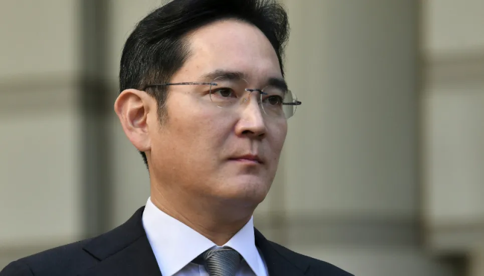 Samsung boss on trial over 'manipulated' takeover deal