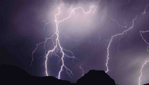 Lightning kills 10 in Pakistan