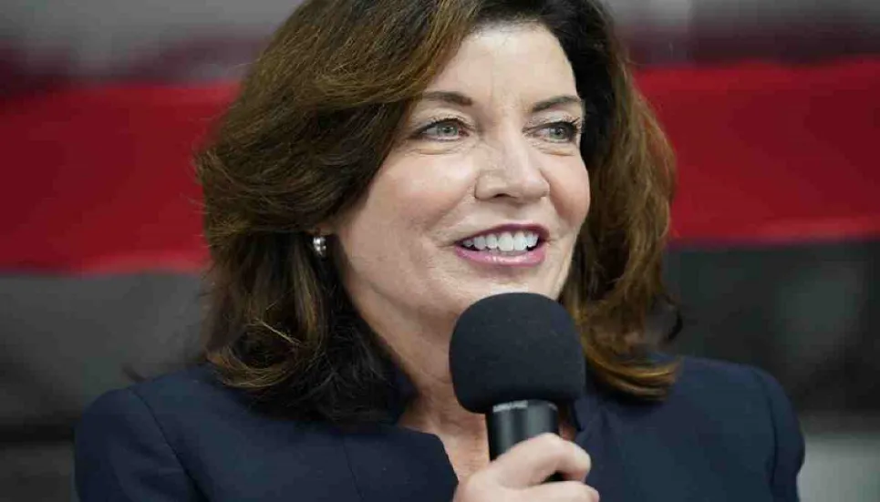 Kathy Hochul to be 1st female NY governor