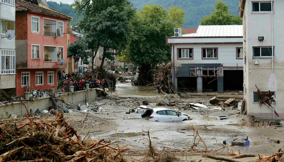 Turkey's flash floods death toll soars to 27