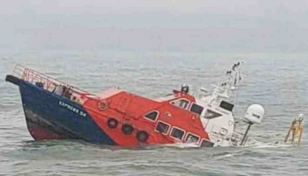 Survey ship sinks near Payra port