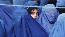 Taliban reverts to old rules on female rights