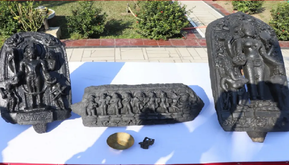 3 touchstone idols recovered in Thakurgaon