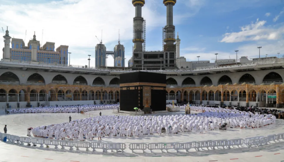 Saudi boosts pandemic measures at Mecca's Grand Mosque