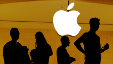 Apple inches closer to $3 trillion market cap