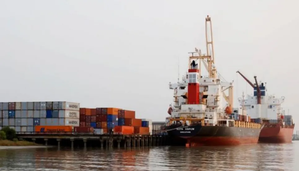 Record 970 ships anchor in Mongla Port in FY21