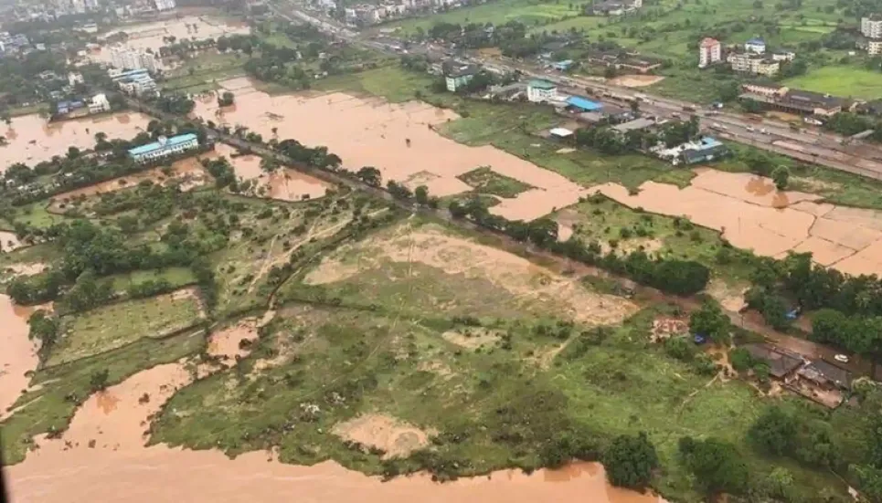 36 killed in India landslides, dozens missing