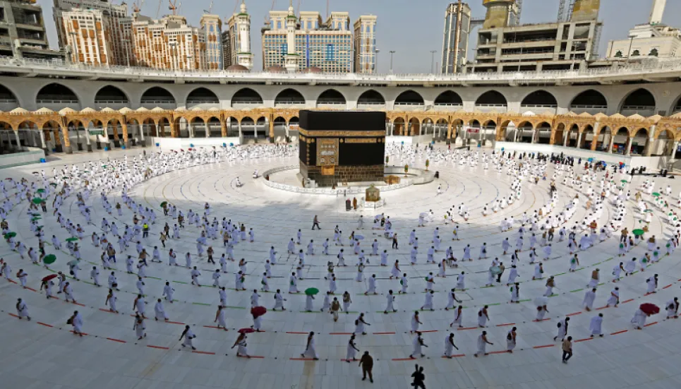 Saudi Arabia resumes umrah from Aug 10