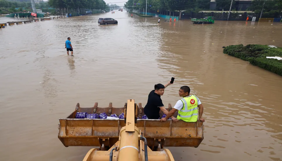 Foreign journos harassed covering China floods: Correspondents' club