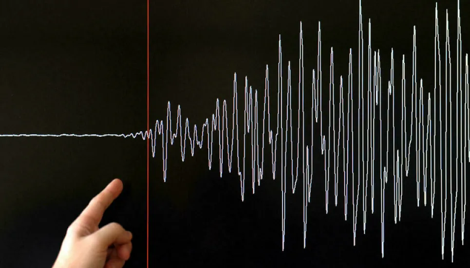 8.2 magnitude earthquake off Alaskan peninsula, tsunami warning