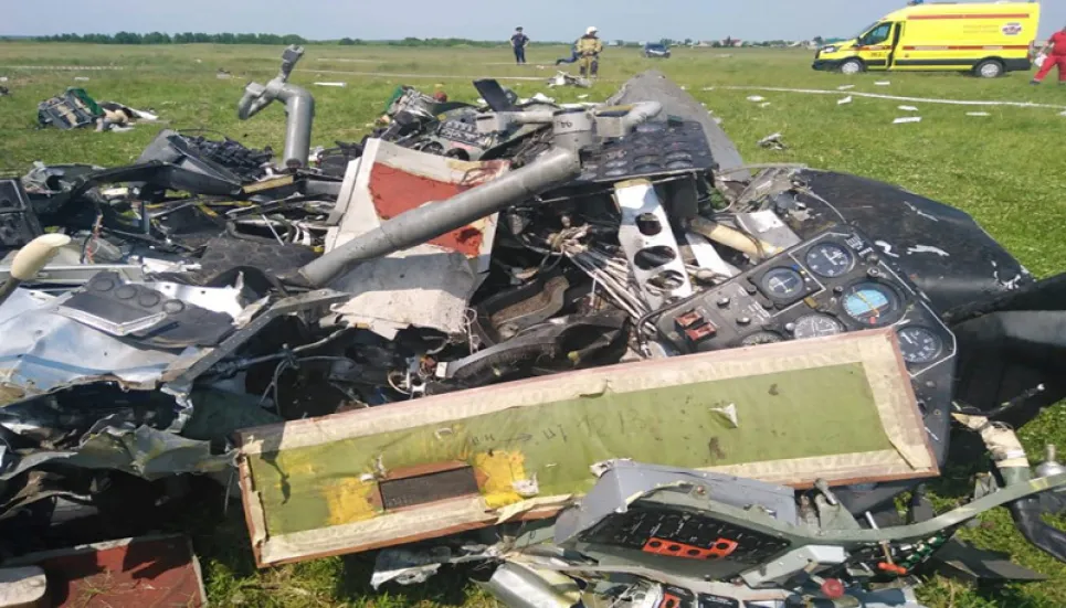 4 killed, 4 badly injured in plane crash in Siberia