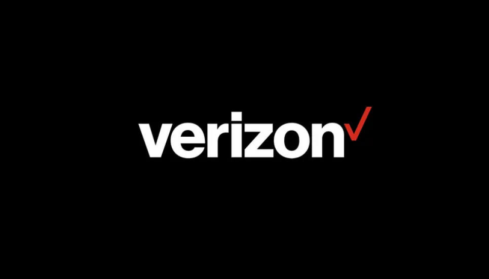 Verizon to sell Yahoo & AOL to private equity firm