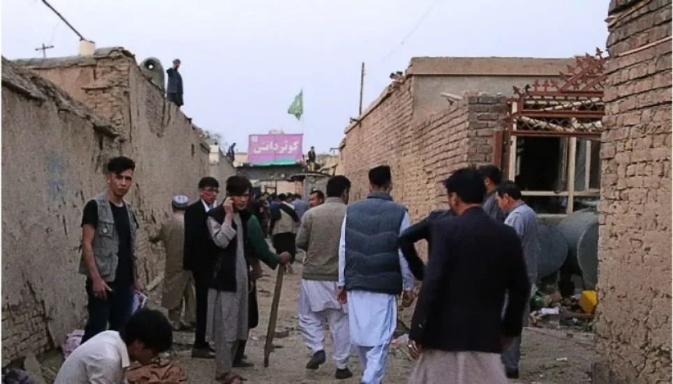 30 killed, 52 hurt in blast near Kabul girls' school