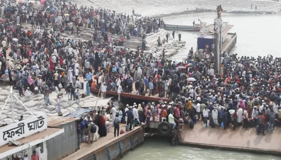 People flock at Shimulia jetty despite daytime ferry service suspension 