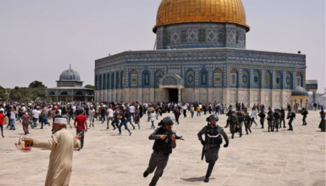 Fresh clashes in Jerusalem hours after ceasefire