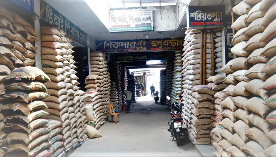 Pandemic deserts Dhaka rice depots