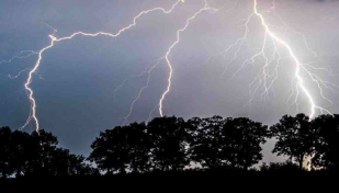 5 killed by lightning strikes in C’nawabganj, Naogaon