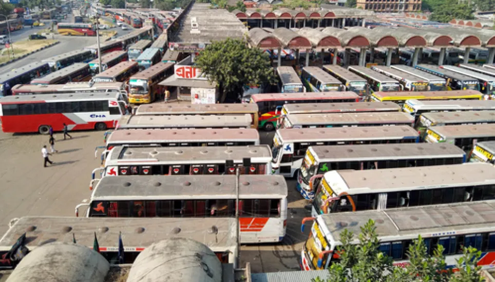 Bus Strike Day 2: Auto drivers gain as commuters suffer