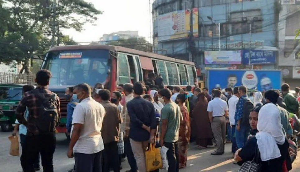 Bus services resume in parts of Chattogram city