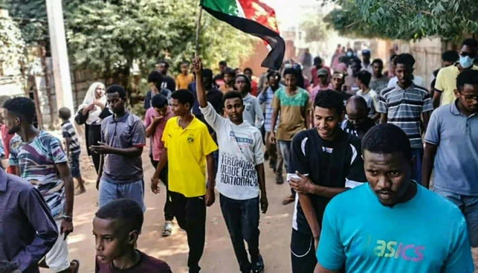 Sudan anti-coup protesters block streets