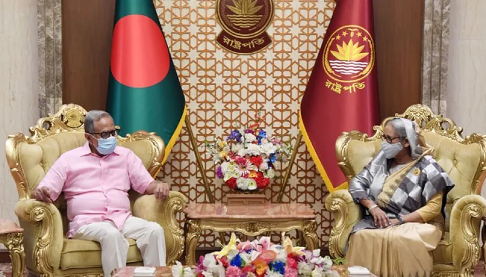 PM meets President at Bangabhaban