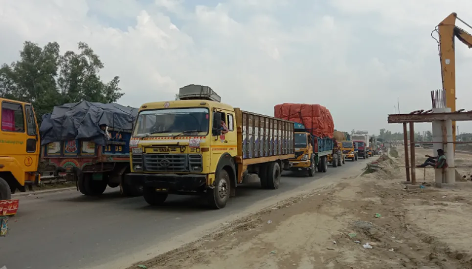 Halt road construction works for 14 days to ease Eid travel: FBCCI