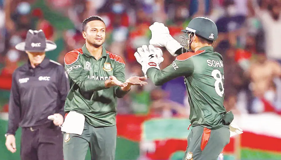 Shakib stars as Tigers stay alive in World Cup