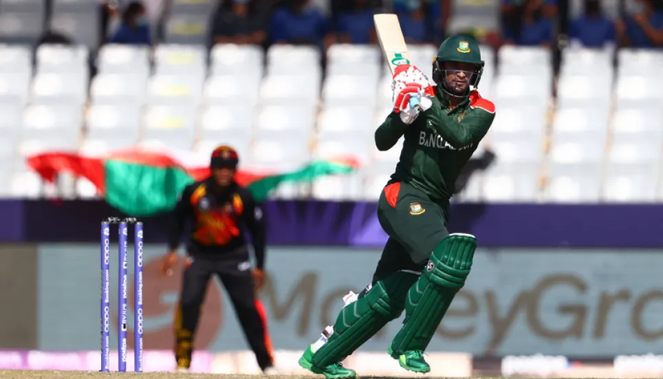 Bangladesh crush PNG to reach Super 12s of T20 World Cup