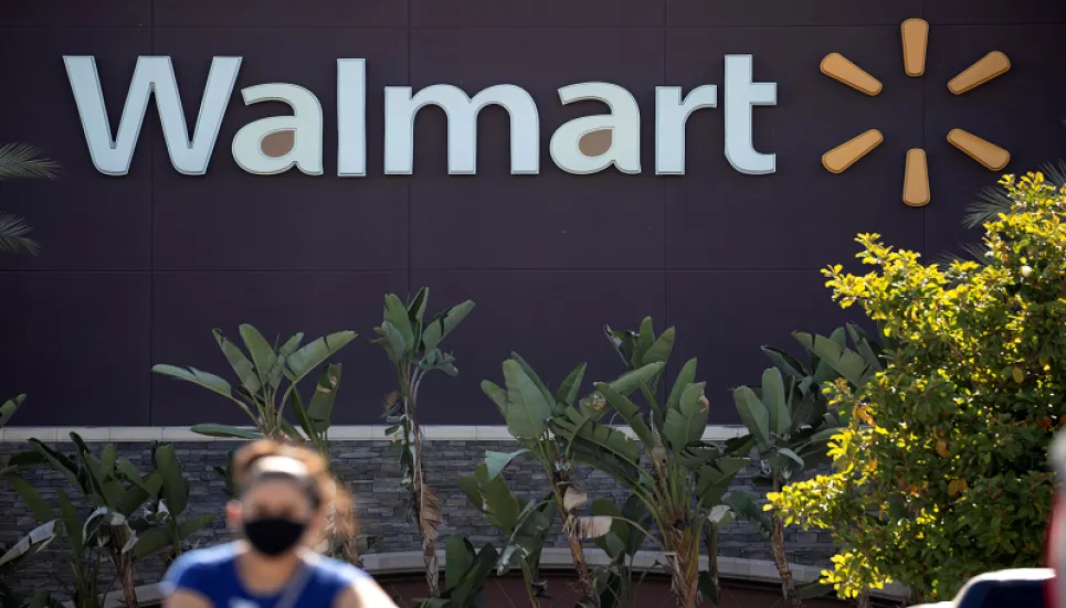 Walmart's corporate workers to start returning to offices next month