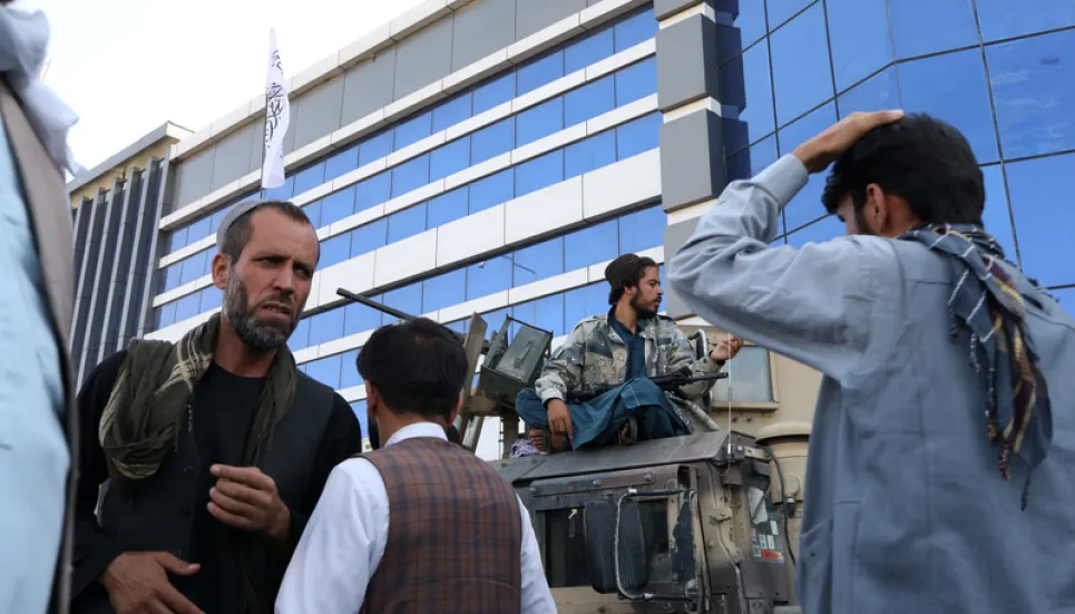 Taliban prepare to announce new Afghan government amid economic turmoil