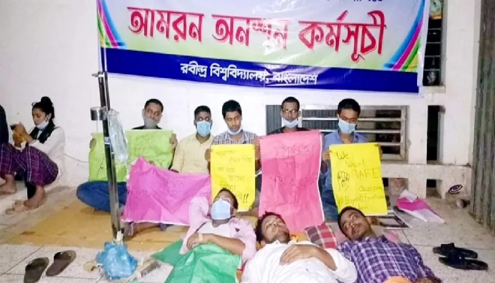 Haircut humiliation: Rabindra University students continue protests