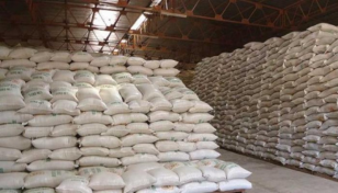 Enough fertiliser in stock, no shortage: Razzaque