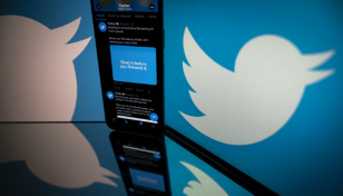 Twitter bans ads that defy climate change science