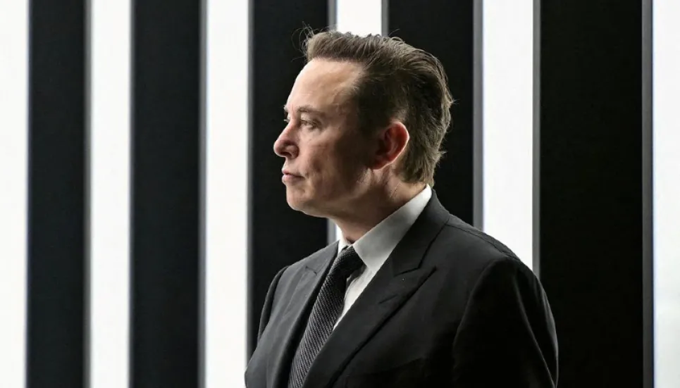 Musk briefly loses top spot-on Forbes billionaire list
