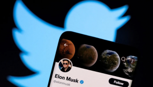 Musk tweets 'Love Me Tender' days after Twitter takeover offer