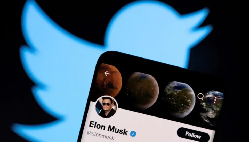 Musk tweets 'Love Me Tender' days after Twitter takeover offer