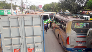 Transport workers call off indefinite strike in Dinajpur