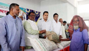 Govt gives fertiliser at subsidised rate amid global price hike: Sadhan