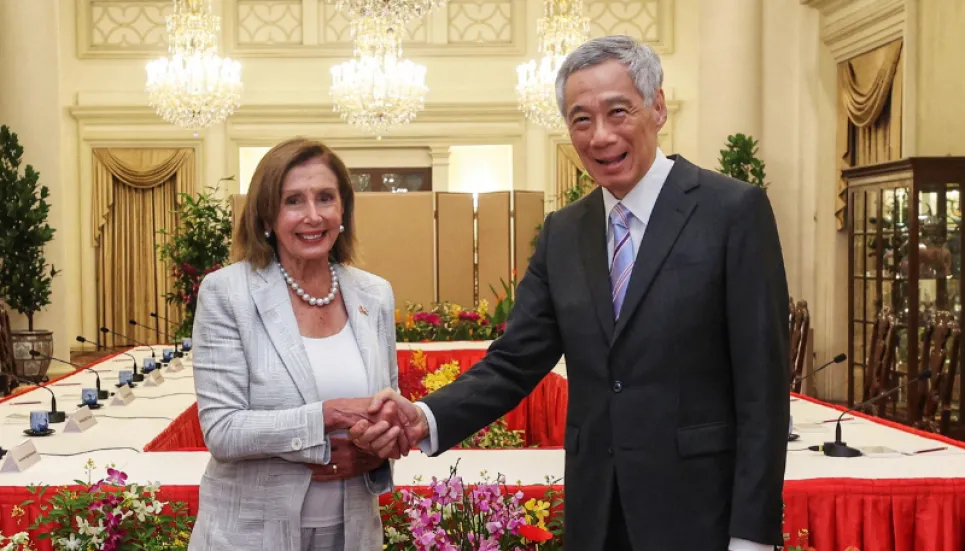 Chinese warplanes buzz line dividing Taiwan Strait before expected Pelosi visit