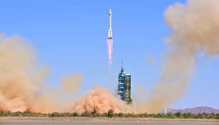 China successfully launches a pilot reusable spacecraft