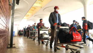 10.74 lakh workers went abroad till June