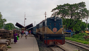 Rail communication between Dhaka, northern dists resumes