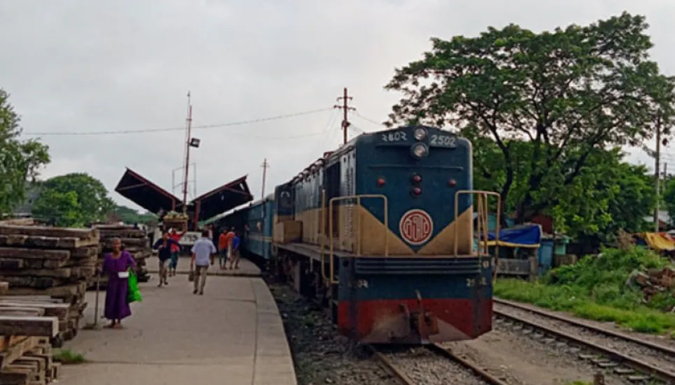 Dhaka-N'ganj train services to remain suspended from Sunday