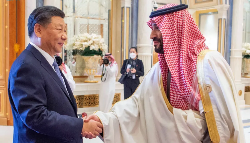 Xi promotes Mideast security, energy ties at Saudi summits