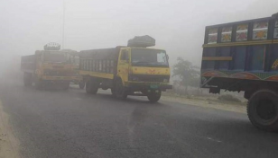 Dense fog causes 14km long tailback on Bangabandhu Bridge