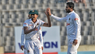 Bangladesh claw their way back after Iyer, Pant offensive